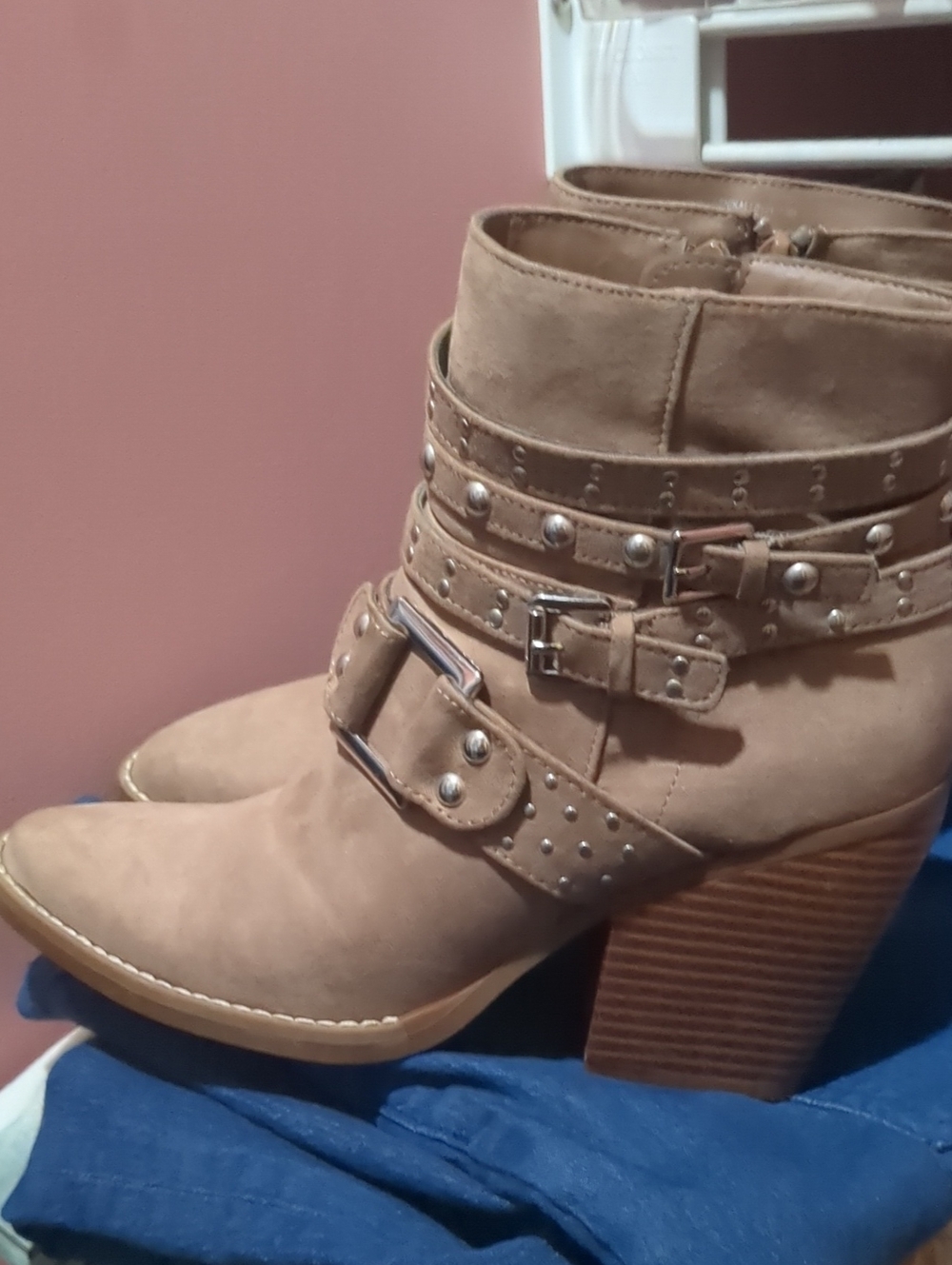 Madden NYC Kalleen Taupe Ankle Boots